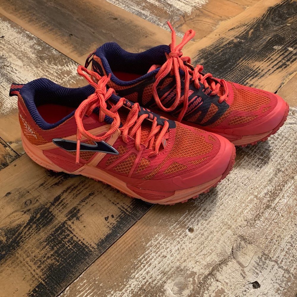 Brooks Cascadia 10 Trail Running Women's 8